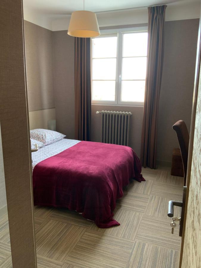 Les 3 Rois By Yy Ξενοδοχείο Villers-Bocage  Εξωτερικό φωτογραφία
